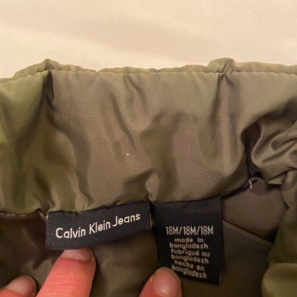 Calvin Klein vest - Picture 2 of 2